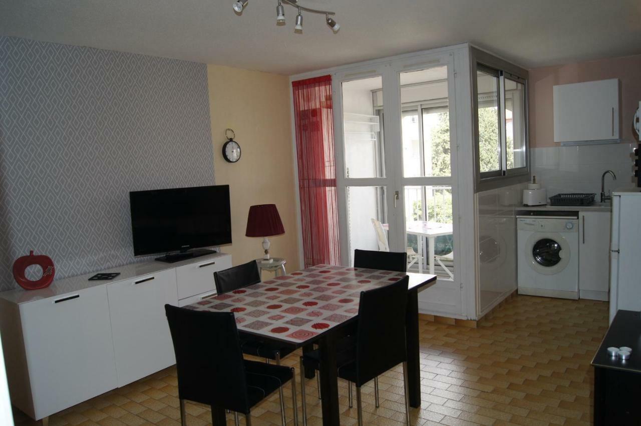 Lara 1 - Grand T2 Loggia Sans Vis-A-Vis Parking - Pres Centre-Port, Ile Des Loisirs, Plage Richelieu Agde Buitenkant foto